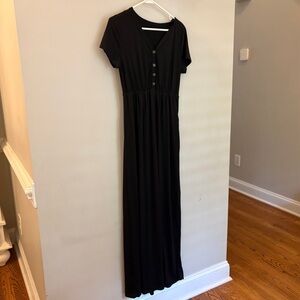 SHEIN Black Button-Front Maxi Dress – Size M (US 6) 🖤✨